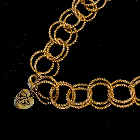 Betsey Johnson long gold tone link necklace - Picture 2 of 6